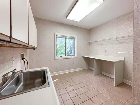8449 Heritage, Cincinnati, OH 45249 photo 30