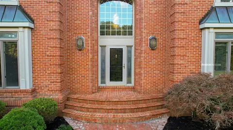 8449 Heritage, Cincinnati, OH 45249 photo 3