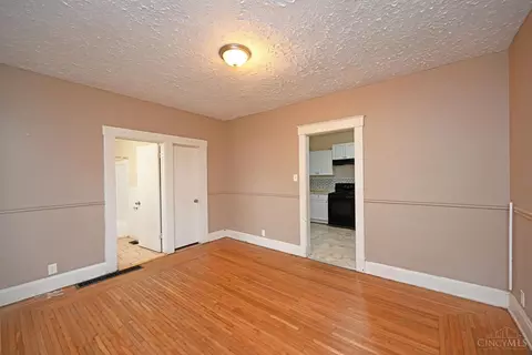4876 Overlook, Cincinnati, OH 45238 photo 11