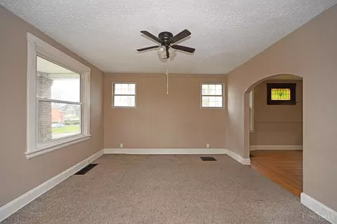 4876 Overlook, Cincinnati, OH 45238 photo 6