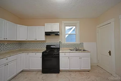 4876 Overlook, Cincinnati, OH 45238 photo 15