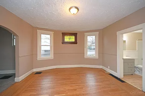 4876 Overlook, Cincinnati, OH 45238 photo 13