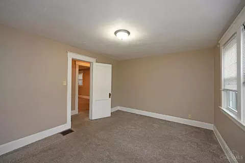 4876 Overlook, Cincinnati, OH 45238 photo 21
