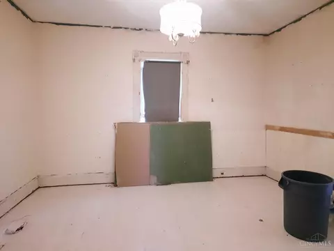413 Center St, Blanchester, OH 45107 photo 5