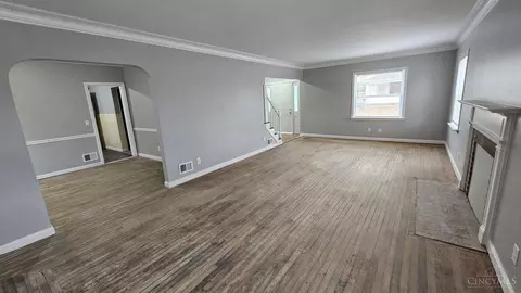 1501 Galbraith, Cincinnati, OH 45231 photo 5