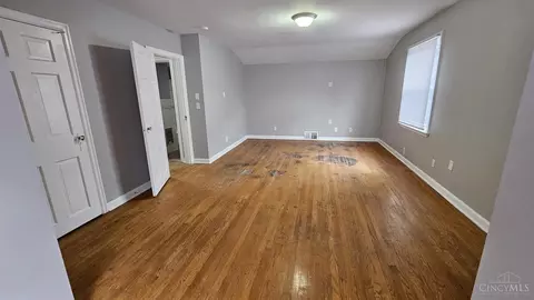 1501 Galbraith, Cincinnati, OH 45231 photo 21