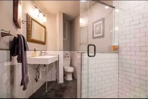 2429 Vine, Cincinnati, OH 45219 photo 6