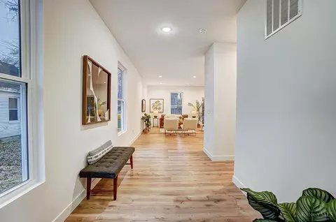 4705 Castle, Cincinnati, OH 45227 photo 2