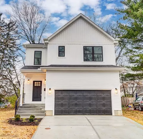 4705 Castle, Cincinnati, OH 45227