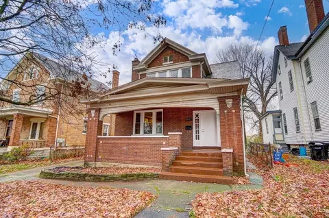 1019 Sunset, Cincinnati, OH 45205