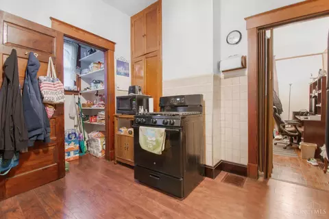 401 Mcclelland, Cincinnati, OH 45217 photo 12
