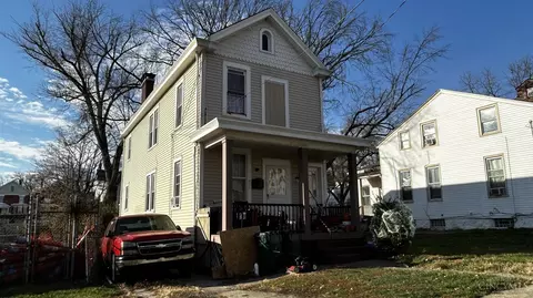 1017 Considine, Cincinnati, OH 45205