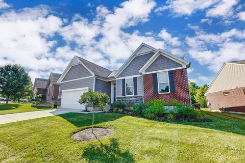 5060 Long Mdw, Middletown, OH 45005