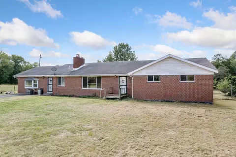 2083 Jones Florer, Bethel, OH 45106
