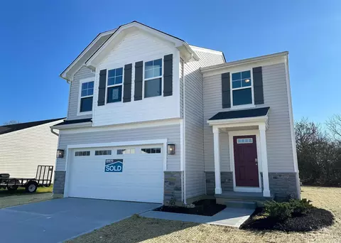 84 Meadowgate, Farmersville, OH 45325
