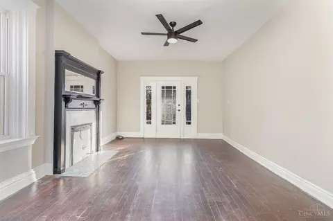 852 Windham, Cincinnati, OH 45229 photo 9