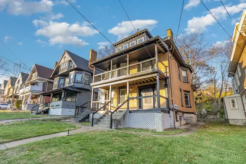 852 Windham, Cincinnati, OH 45229 photo 2