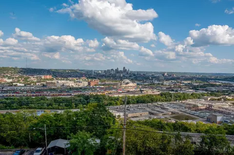 2680 Lehman Ave #C505, Cincinnati, OH 45204