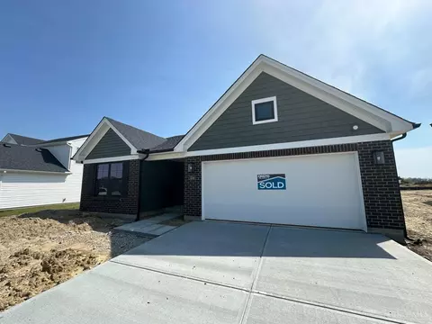 1314 Timber Gln, Wilmington, OH 45177