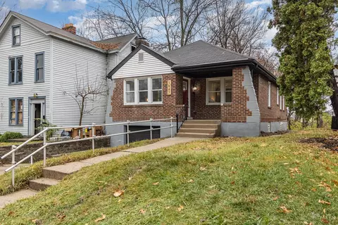 1947 Lawn, Cincinnati, OH 45237