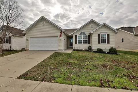 1279 Stableview Cir, Hamilton Township, OH 45039