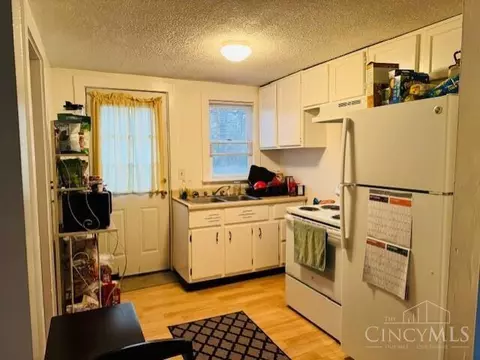 126 Carr, Blanchester, OH 45107 photo 7