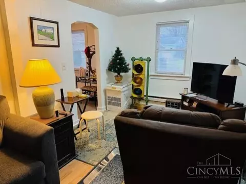 126 Carr, Blanchester, OH 45107 photo 6