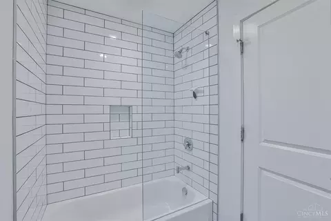 420 Mcdowell, Cincinnati, OH 45226 photo 29