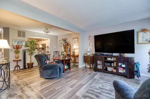 4088 Fieldsedge, Mason, OH 45040 photo 11