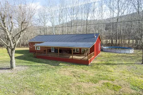 4728 Grassy Fork Rd, Peebles, OH 45660