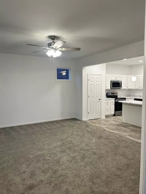 5308 Whetsel, Cincinnati, OH 45227 photo 2