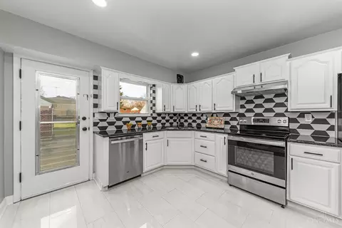 Kitchen - 6705 Winton, Cincinnati, OH 45224 photo 2 of 7