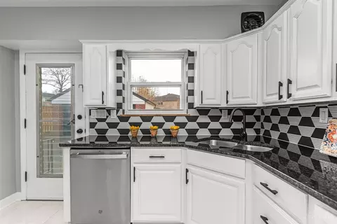 Kitchen - 6705 Winton, Cincinnati, OH 45224 photo 3 of 7