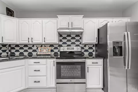 Kitchen - 6705 Winton, Cincinnati, OH 45224 photo 5 of 7