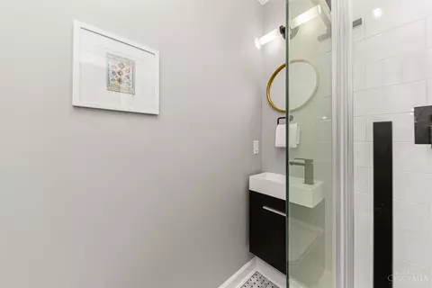 Bath - 6705 Winton, Cincinnati, OH 45224 photo 7 of 8