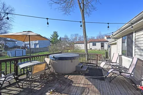 616 Regent, Cincinnati, OH 45245 photo 26