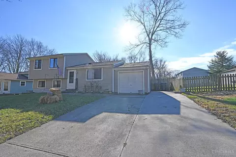 616 Regent, Cincinnati, OH 45245 photo 2