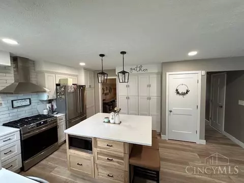 3346 Hammersmith, Cincinnati, OH 45248 photo 5