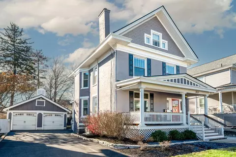 2823 Observatory, Cincinnati, OH 45208