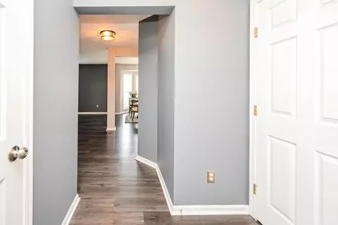 2372 Garrison, Cincinnati, OH 45231 photo 5