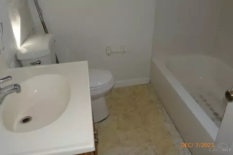 6304 Stella, Cincinnati, OH 45224 photo 9