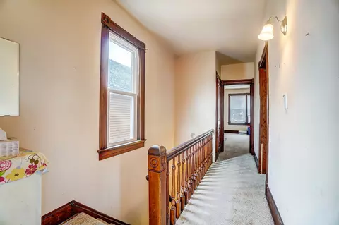 1955 Maple, Cincinnati, OH 45212 photo 28