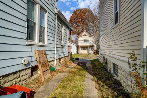 1955 Maple, Cincinnati, OH 45212 photo 52