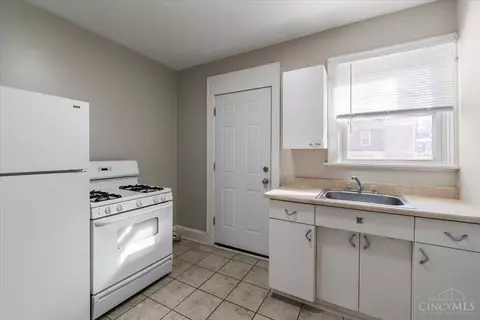 1240 Henkel, Cincinnati, OH 45205 photo 13