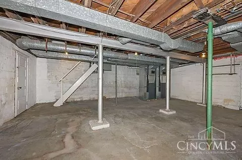 1240 Henkel, Cincinnati, OH 45205 photo 22