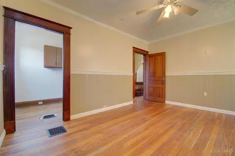 2030 Burnet, Cincinnati, OH 45219 photo 19