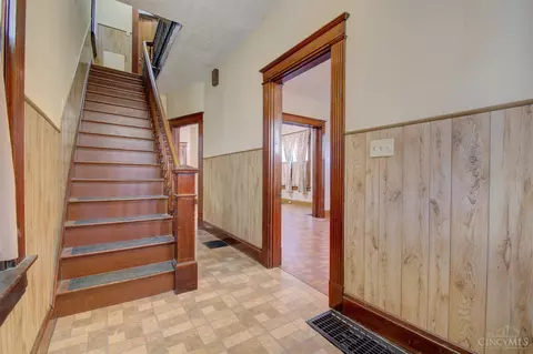 2030 Burnet, Cincinnati, OH 45219 photo 5