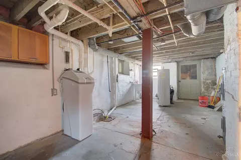2030 Burnet, Cincinnati, OH 45219 photo 28