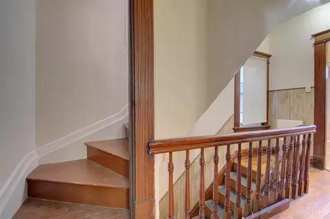 2030 Burnet, Cincinnati, OH 45219 photo 24