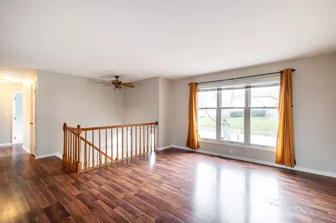 647 Regent, Cincinnati, OH 45245 photo 8